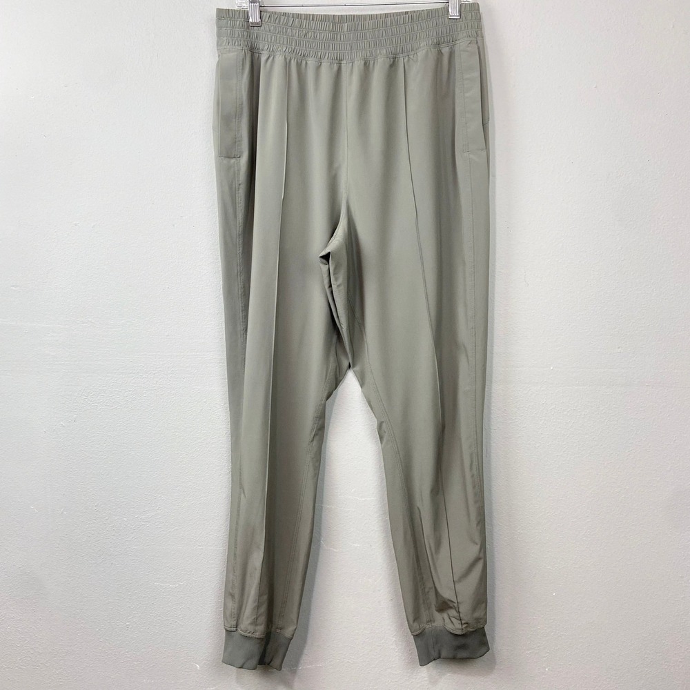 Lululemon Wanderer Cropped Jogger Pants Size 10 Grey Sage Athleisure Workout